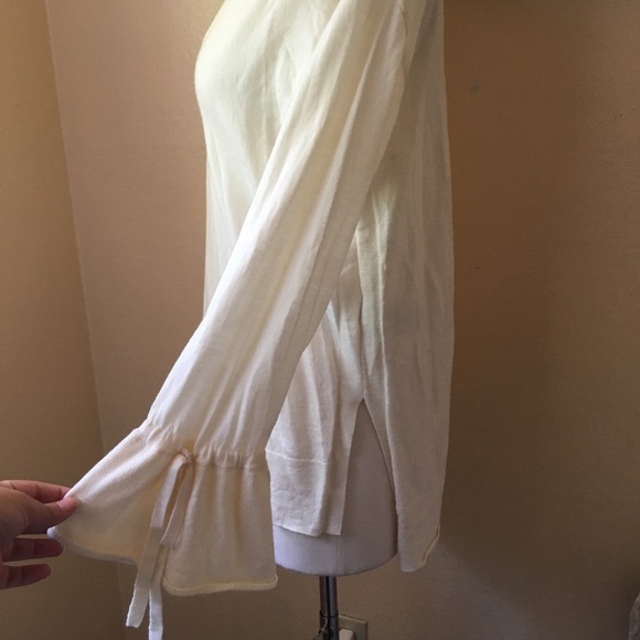 J. Crew V-Neck Sweater Merino Wool Medium - Picture 5 of 8